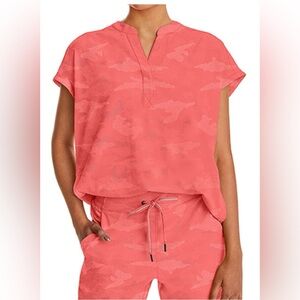 Healing Hands Mandarin Collar Camo Scrub Top